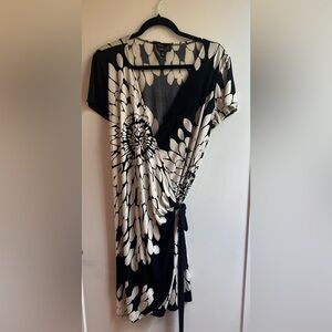 Scarlett Black and White Floral Dress